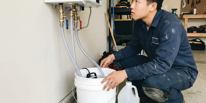 Tankless Water Heater Maintenance in Jacksonville